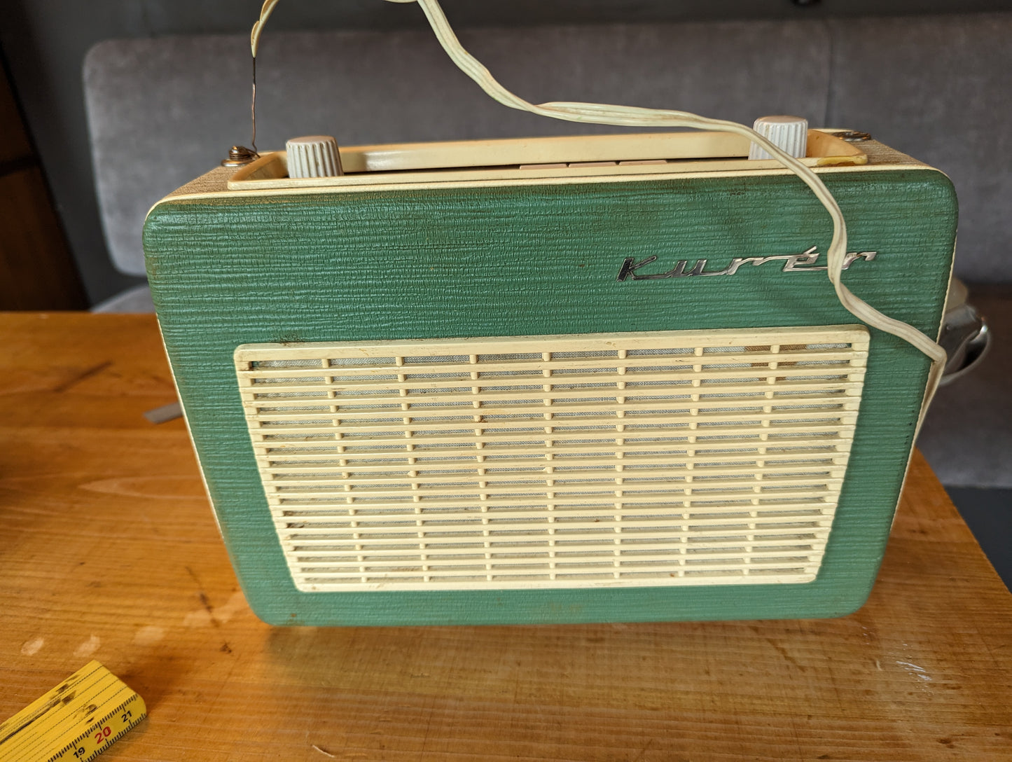 Reiseradio Radionette Kurer vintage i veske